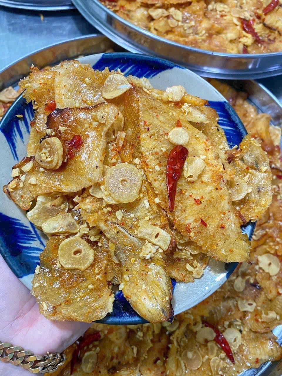 B38-Vi Cá Đuối Sấy Bơ Tỏi