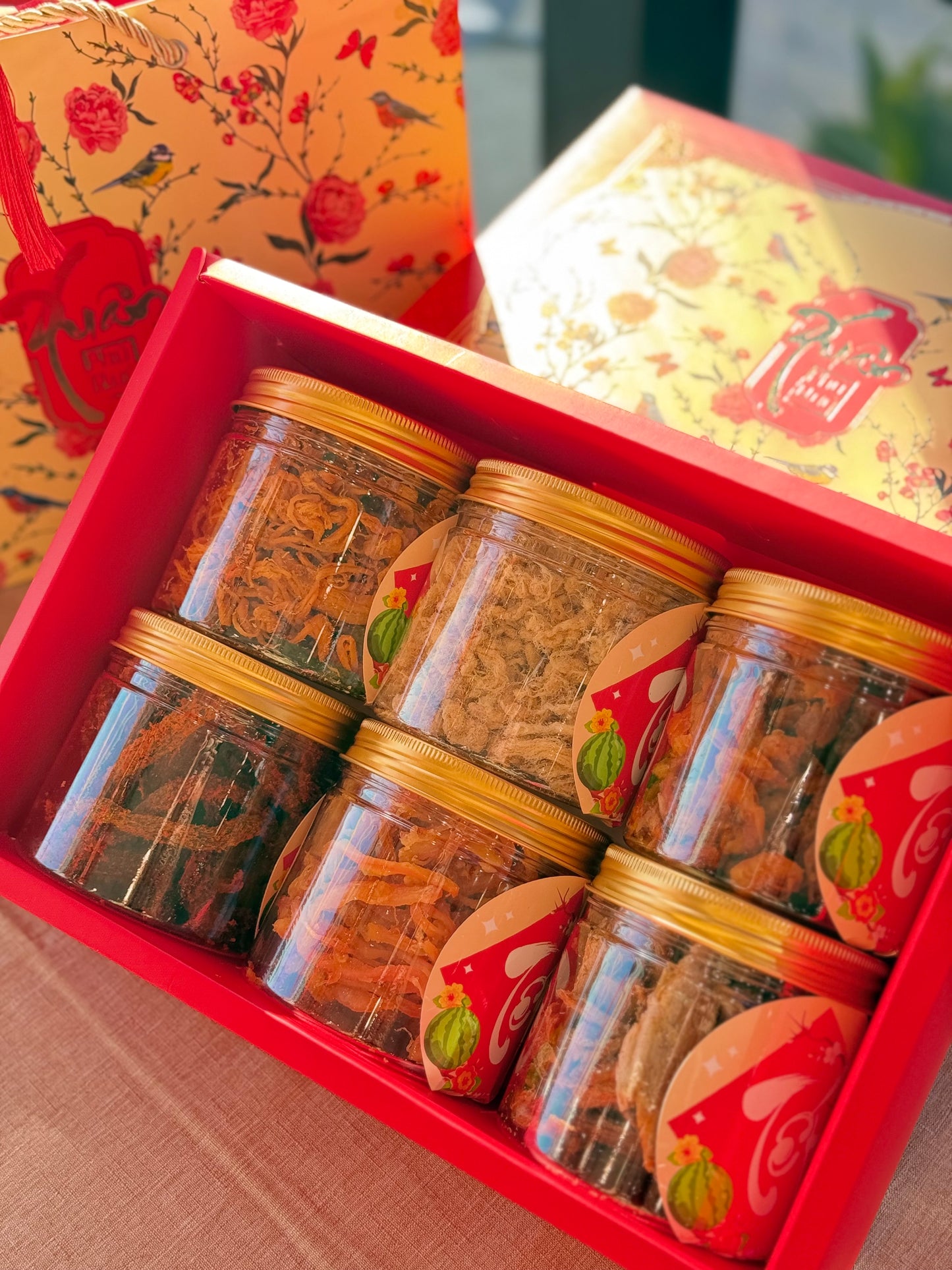 E99: Set quà tết khô bò , khô mực , khô cá vv..vv