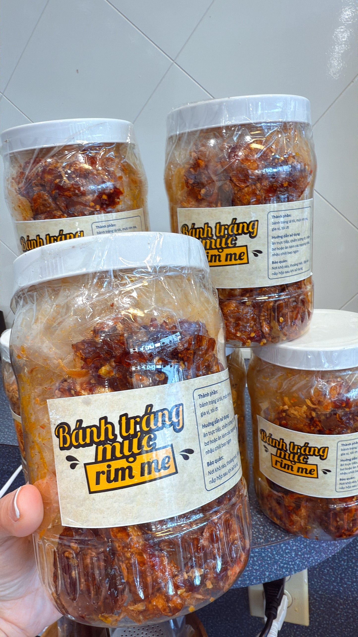 E06 : Tamarin Sweet &Sour Squid &Rice Paper - Bánh Tráng Mực Rim Me