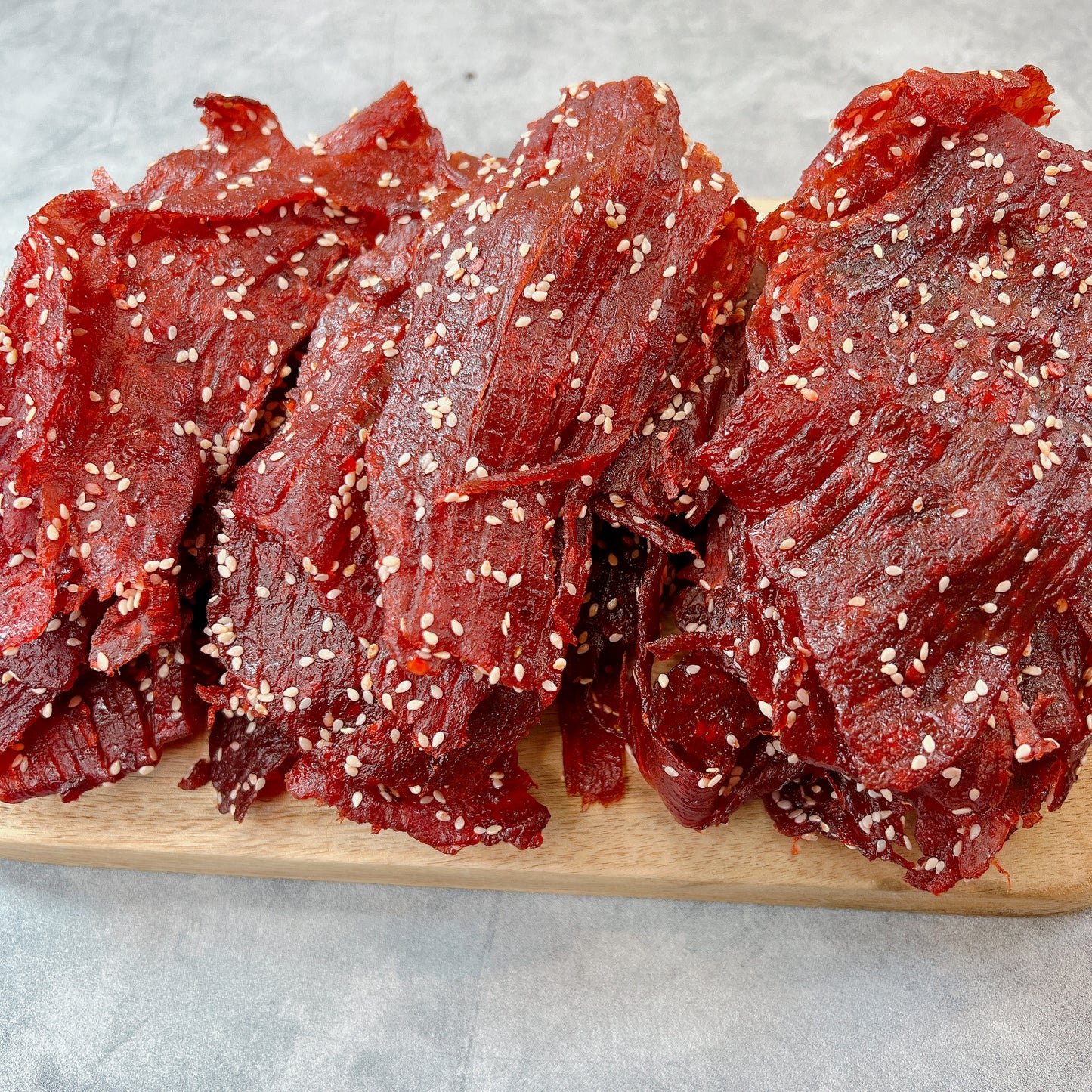 A04-BBQ Sesame Fruit Favor - Khô Bò BBQ Mè Ướp Nước Trái Cây (Ăn Gỏi Đu Đủ).