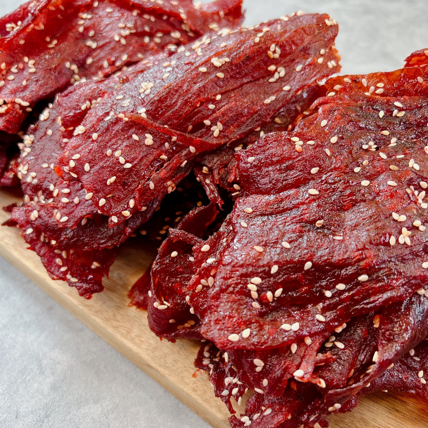 A04-BBQ Sesame Fruit Favor - Khô Bò BBQ Mè Ướp Nước Trái Cây (Ăn Gỏi Đu Đủ).