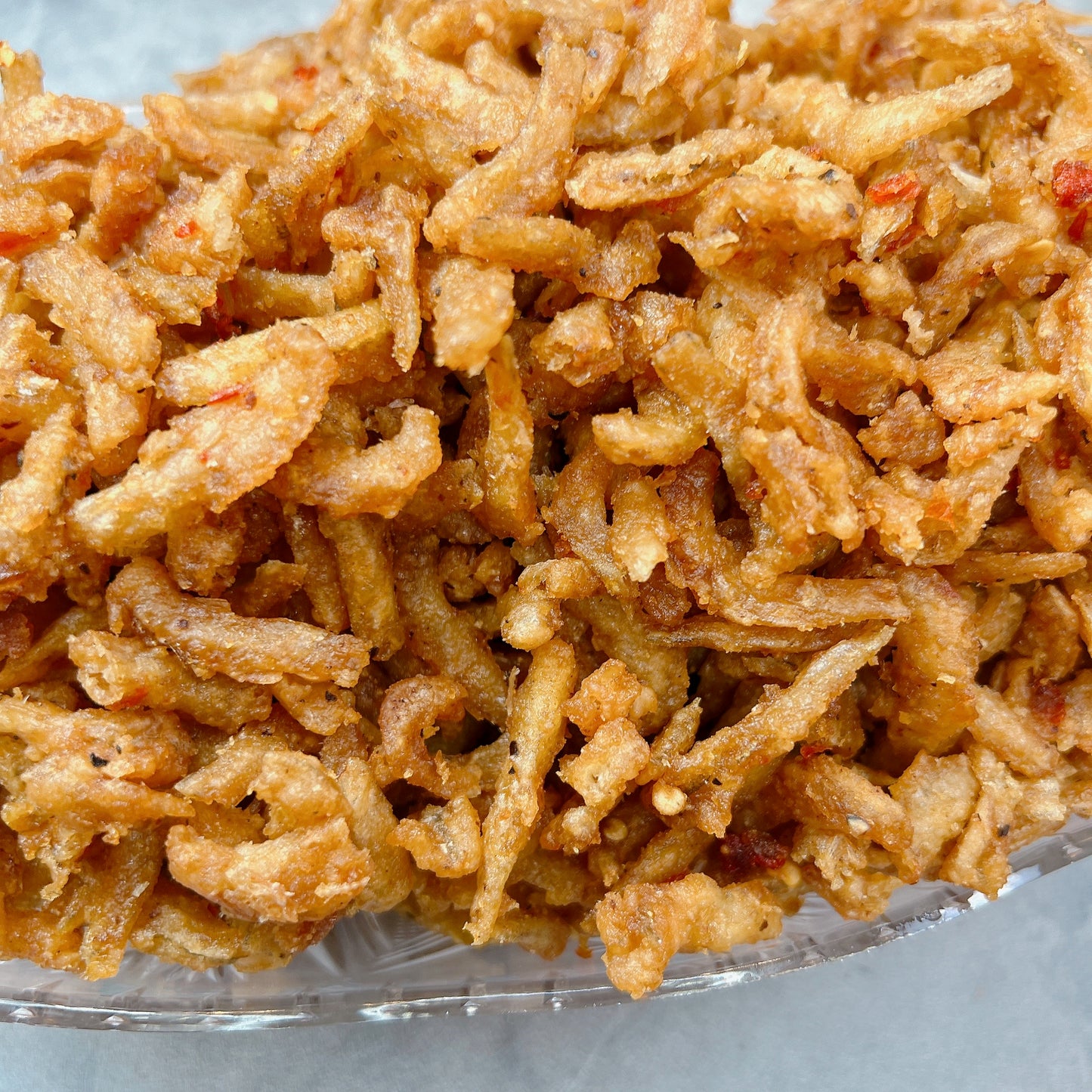 B27- Crispy Dried Anchovies With Garlic And Spicy Chili-Cá Cơm Sấy Giòn cháy Tỏi Ớt Cay