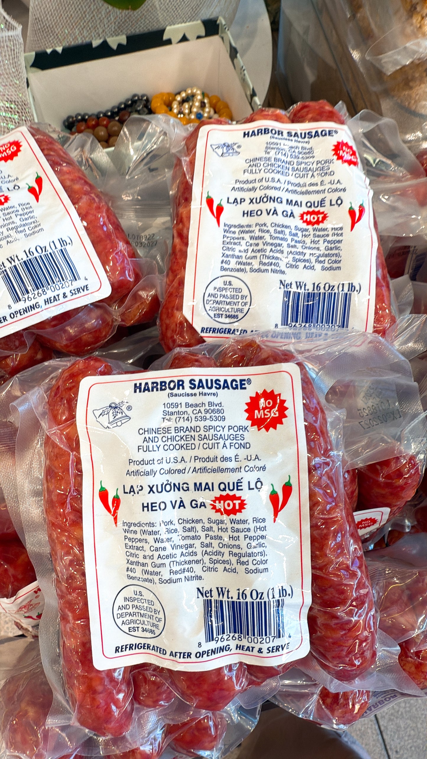A56: Spicy Pork & Chicken Sausage- Lạp Xưởng  Gà Heo Cay