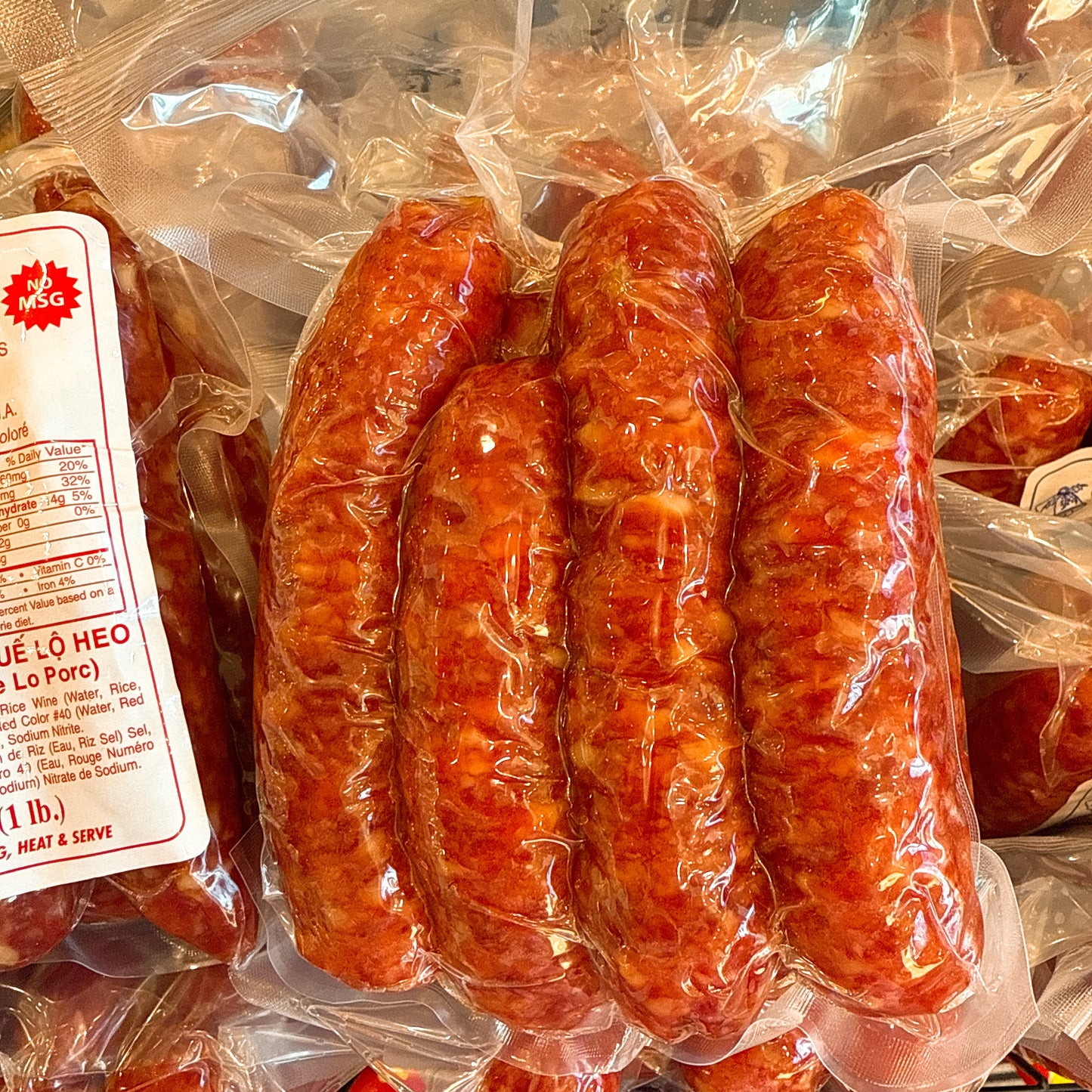 A56: Spicy Pork & Chicken Sausage- Lạp Xưởng  Gà Heo Cay