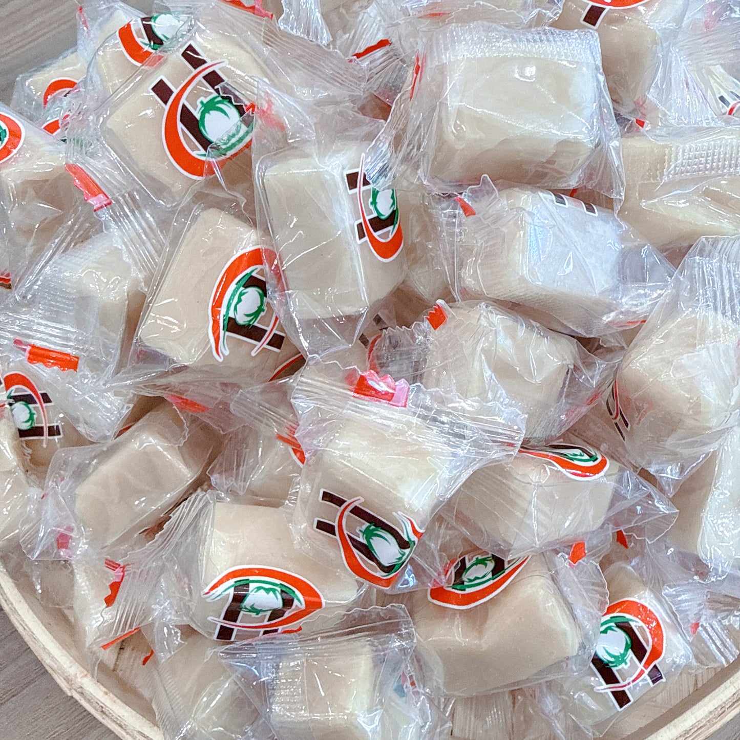 E89 : Coconut Candy - Keo Dua Sap