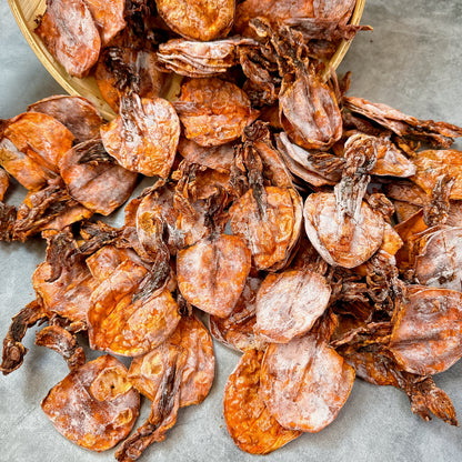 B28-Whole Dried Squid- Mực Sữa Có Đầu