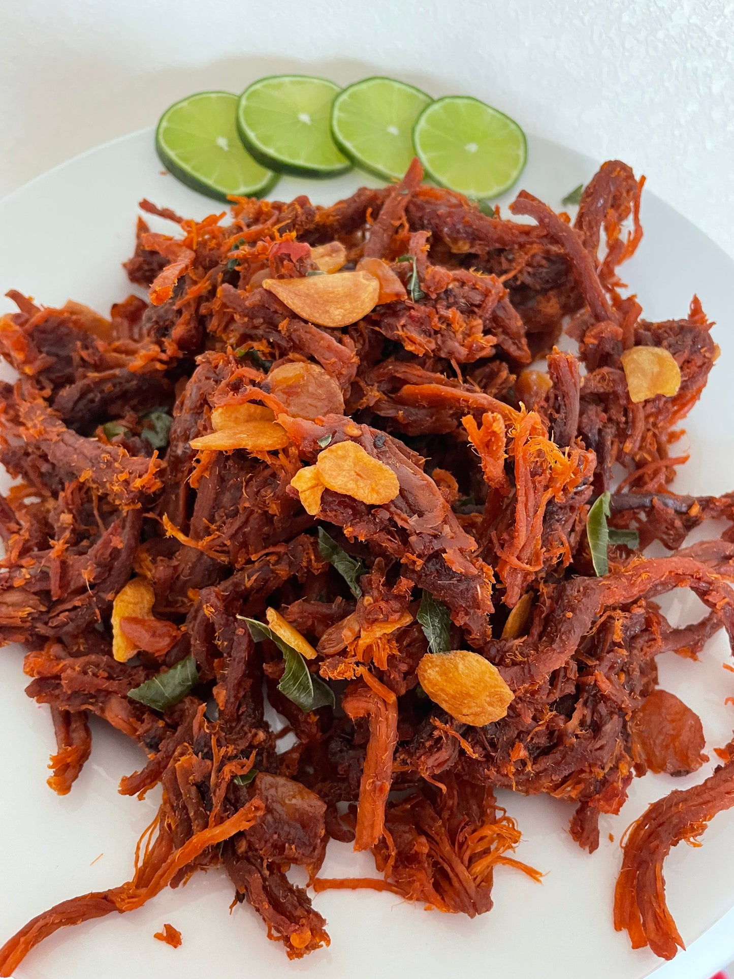 A68 : Spicy Garlic Thai leaf Beef jerky - Kho Bo Soi Chay Toi La Chanh Cay mềm