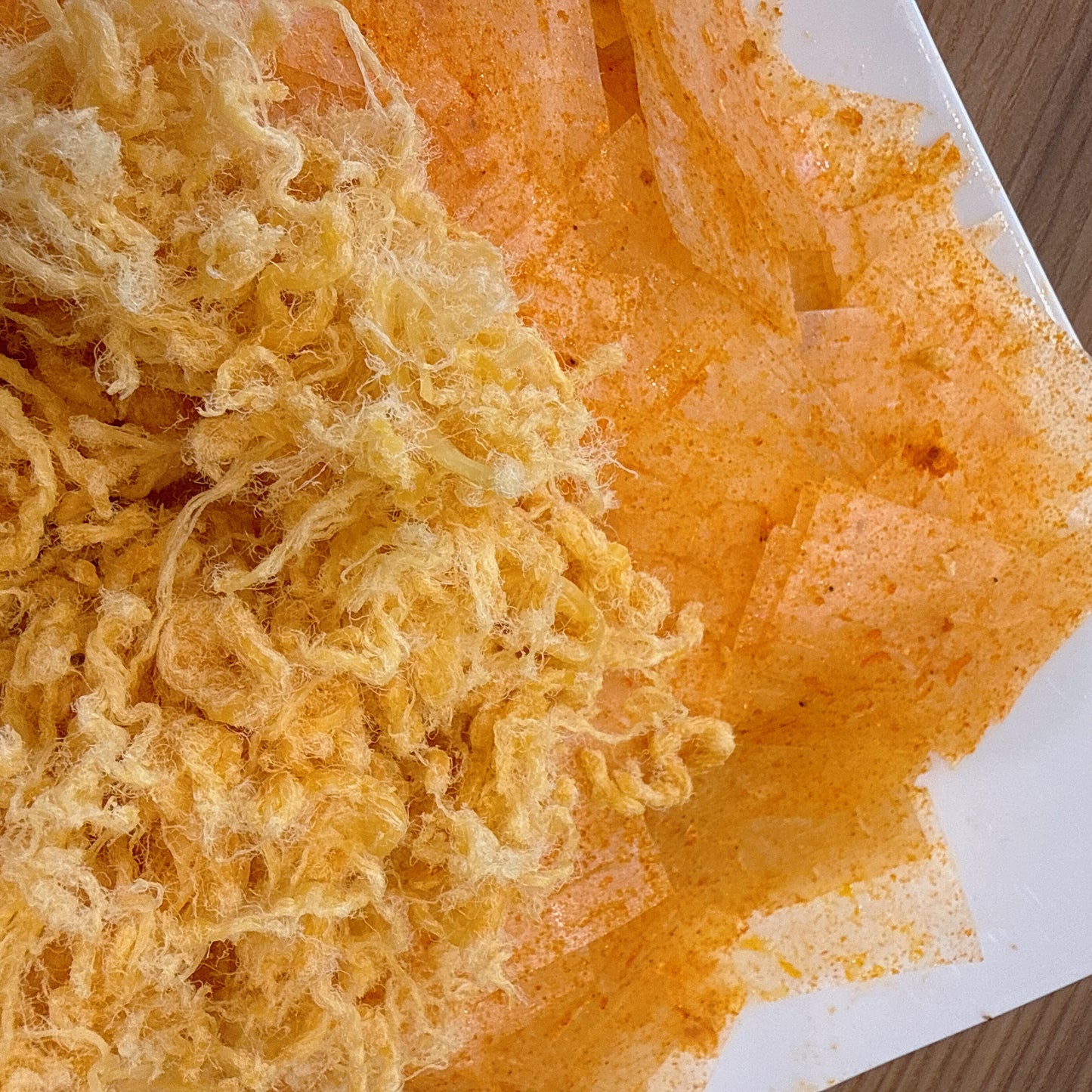Rice Paper With Meat Floss - Bánh Tráng Tỏi Cay Chà Bông