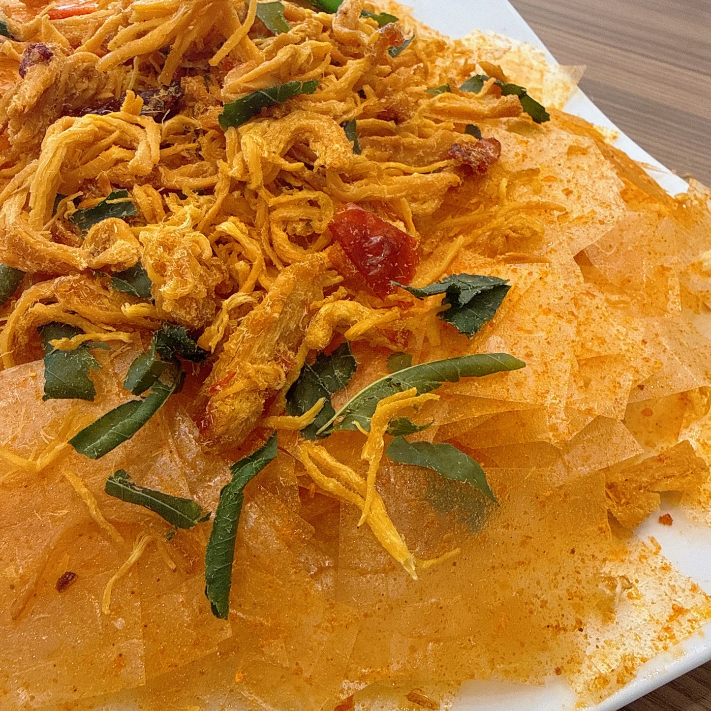 Rice Paper With Spicy Chicken Lemon Leaf - Bánh Tráng Siêu Cay Khô Gà Lá Chanh