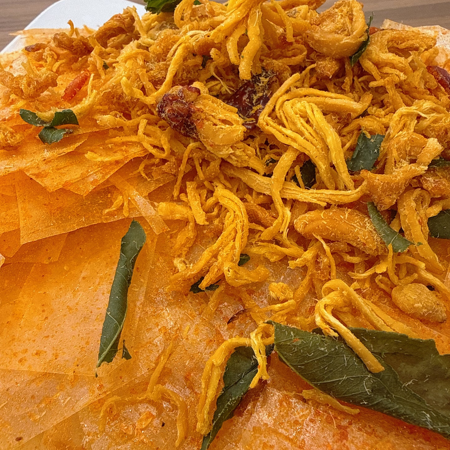 Rice Paper With Spicy Chicken Lemon Leaf - Bánh Tráng Siêu Cay Khô Gà Lá Chanh