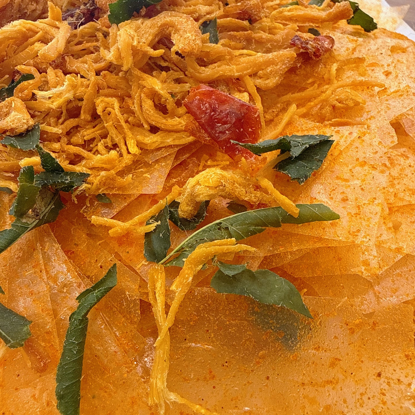 Rice Paper With Spicy Chicken Lemon Leaf - Bánh Tráng Siêu Cay Khô Gà Lá Chanh