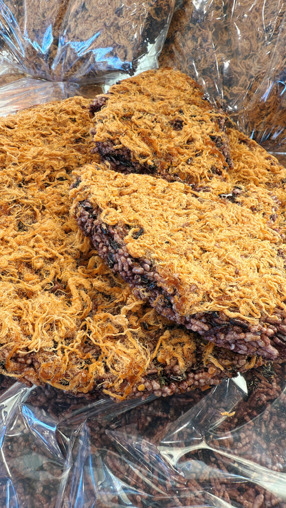 E69 : Cripsy Brown Rice Cake & Pork Floss -Cơm Cháy Gạo Lứt Chà Bông