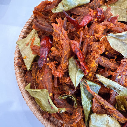 A66: Spicy Garlic & Lemon Leaf Beef Jerky - Khô Bò Sợi Tỏi Lá Chanh