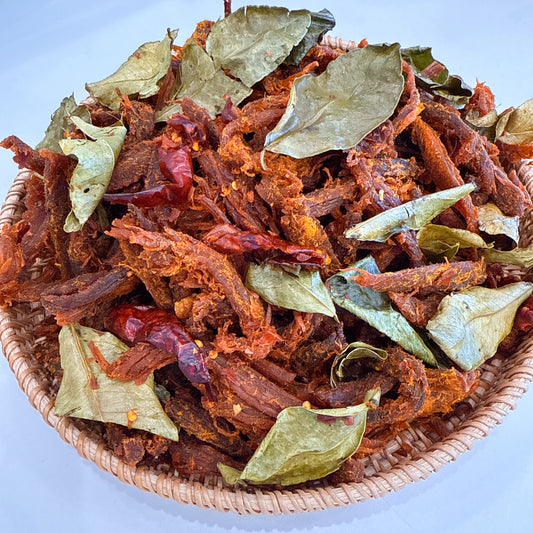 A66: Spicy Garlic & Lemon Leaf Beef Jerky - Khô Bò Sợi Tỏi Lá Chanh