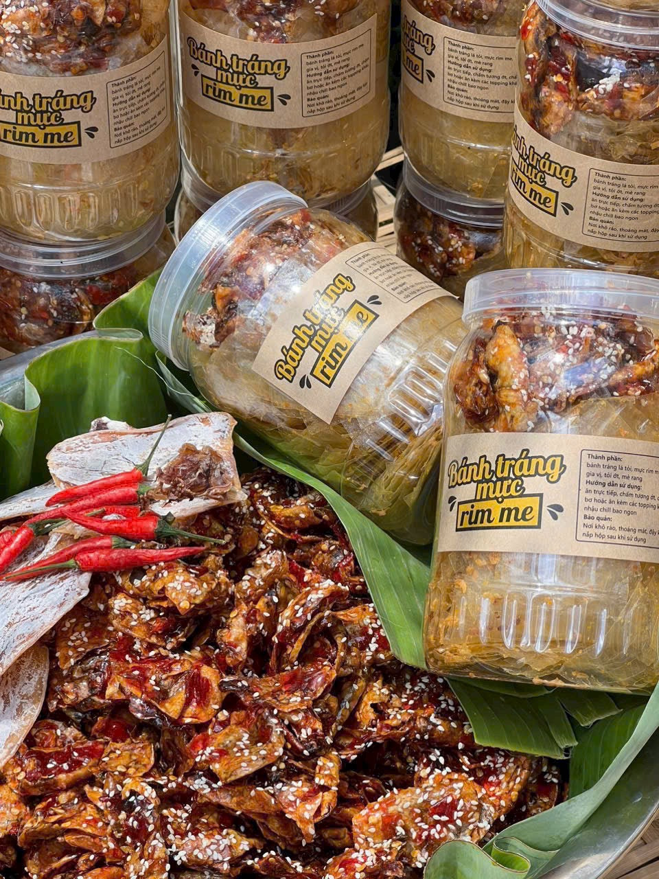 E06 : Tamarin Sweet &Sour Squid &Rice Paper - Bánh Tráng Mực Rim Me
